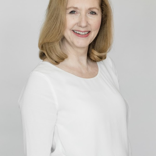 photo of Mary Gordon - 3/4s portrait